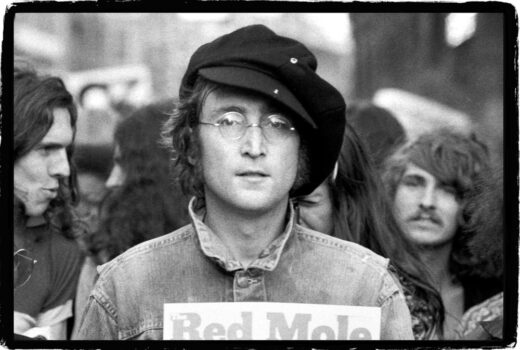 John Lennon, London, 1975 © Rowland Scherman