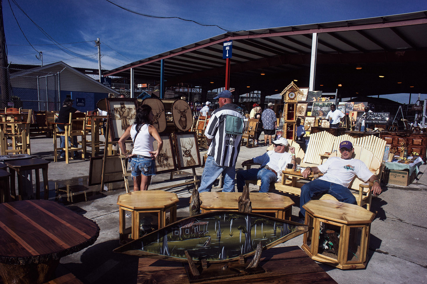 Inmates sell their furniture at the arts and crafts area behind the rodeo stadium. The arts and crafts items are sold by the prisoners, with all financial transactions overseen by the guards. Likewise, some inmates earn the right to the sell food and snacks at concession stands.