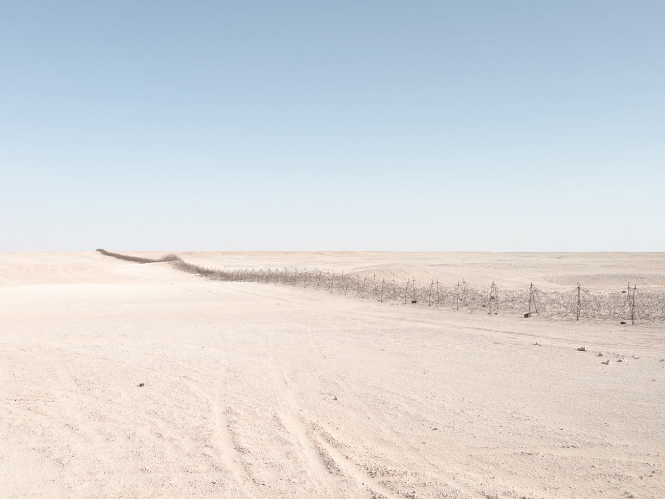 Graziani's Fence (270 km of barbed-wire).
Near Jaghbub, Libya
