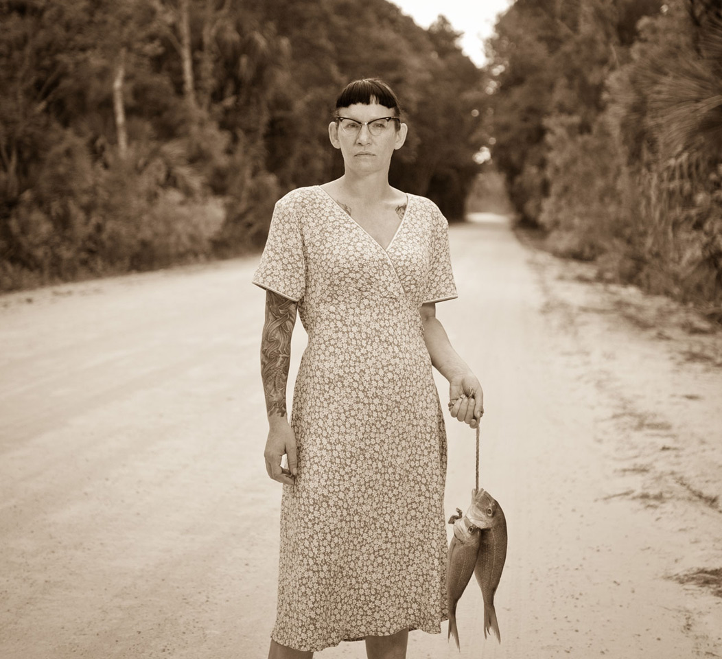 Woman Carrying Fish, by Jeremy Scott (USA)

Grand Prix de la Découverte winner & 1st place in the People/Portraits category