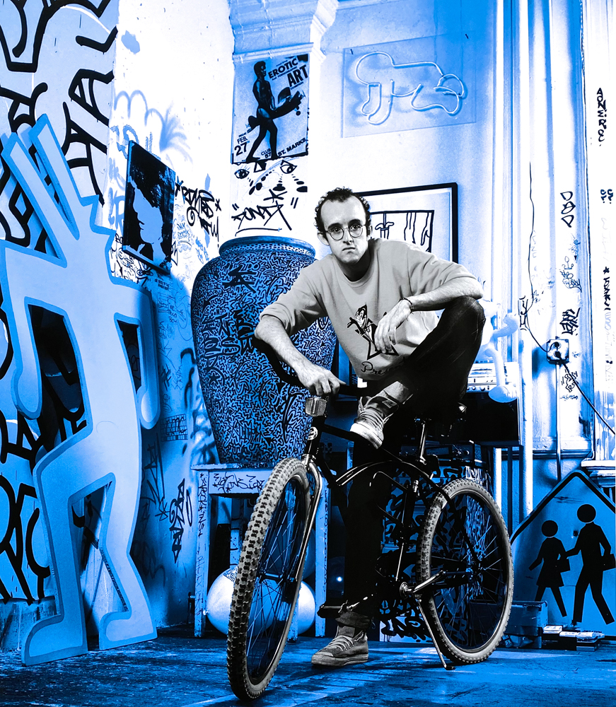 SOLD  Janette Beckman: Keith Haring, 1985. 15x17", signed. @janettephoto