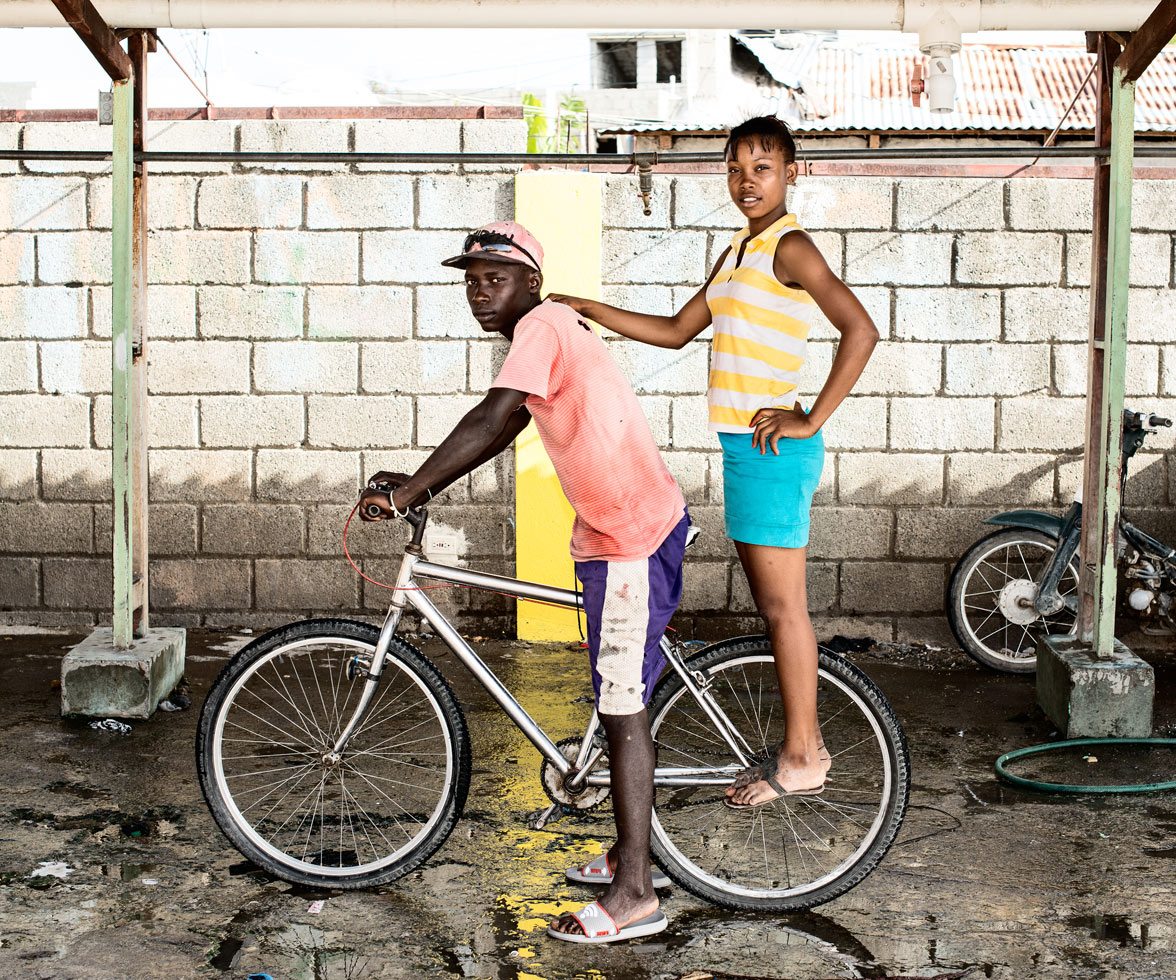 From the series: Antonio Pulgarin: Los Banilejos