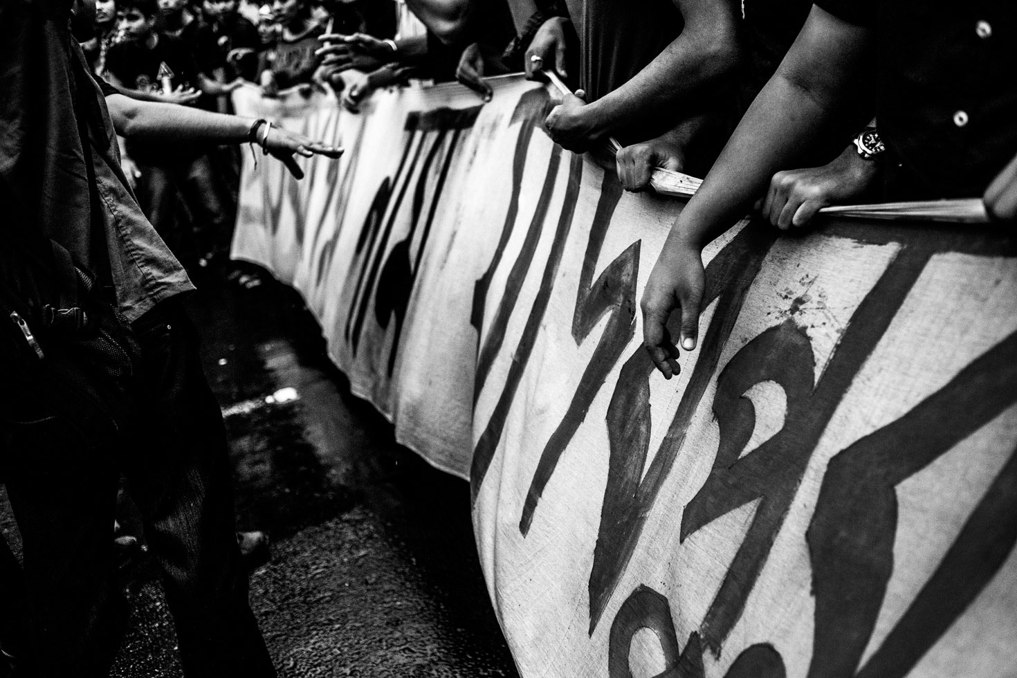 In September 2014 a young woman was molested and her boyfriend beaten up by 10 fellow students of Jadavpur University, Kolkata. The general student body demanded an unbiased investigation but were denied. 

Protests followed in Kolkata, and other cities. The police were called in and beat the protesters. Avinandan Sthanpati is in Kolkata and recorded one of the demonstrations.