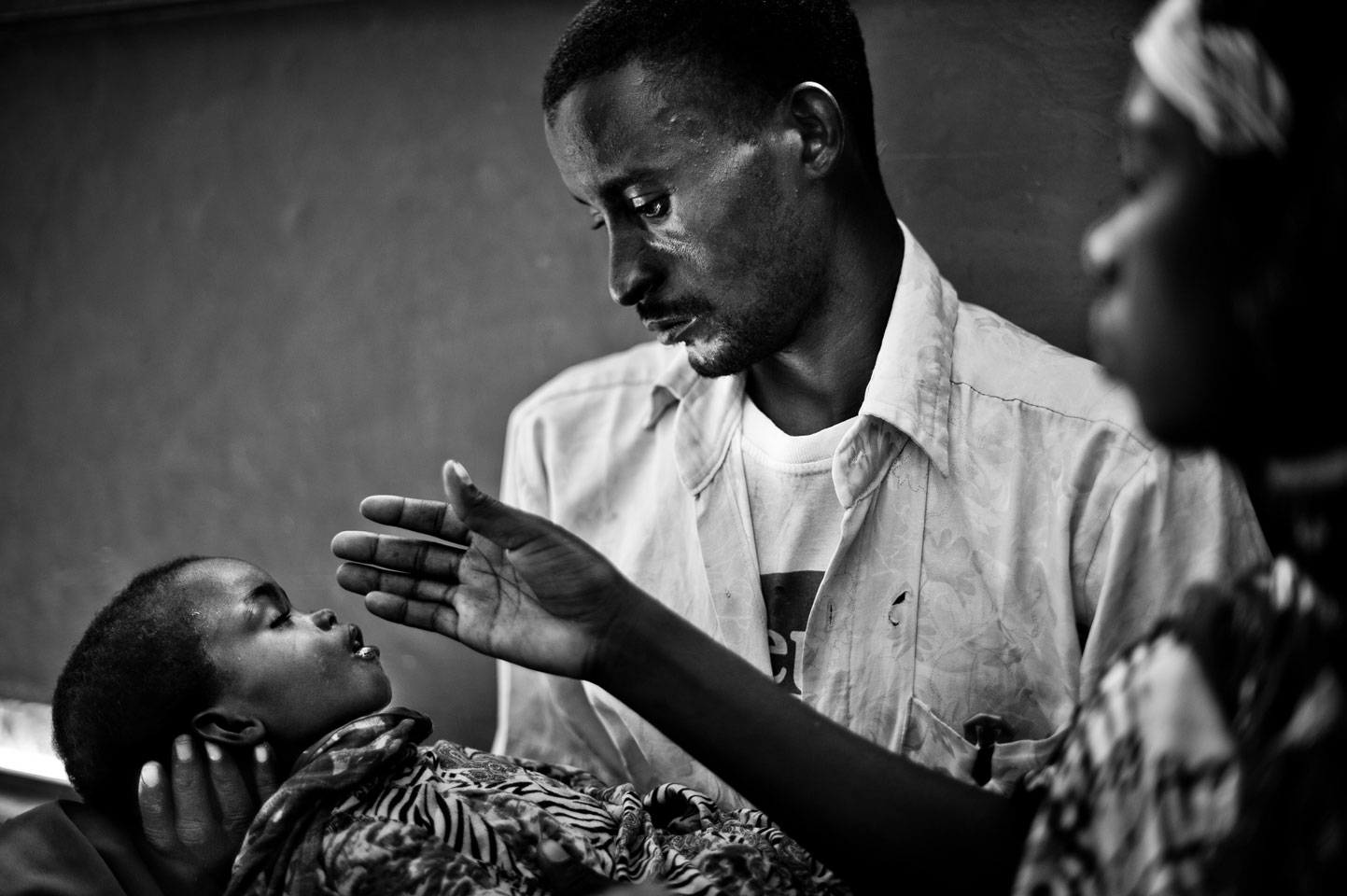 Grave father, by Majed Sultan AL Za'abi (Kuwait)
 
2nd place in the Street Photography/Documentary category