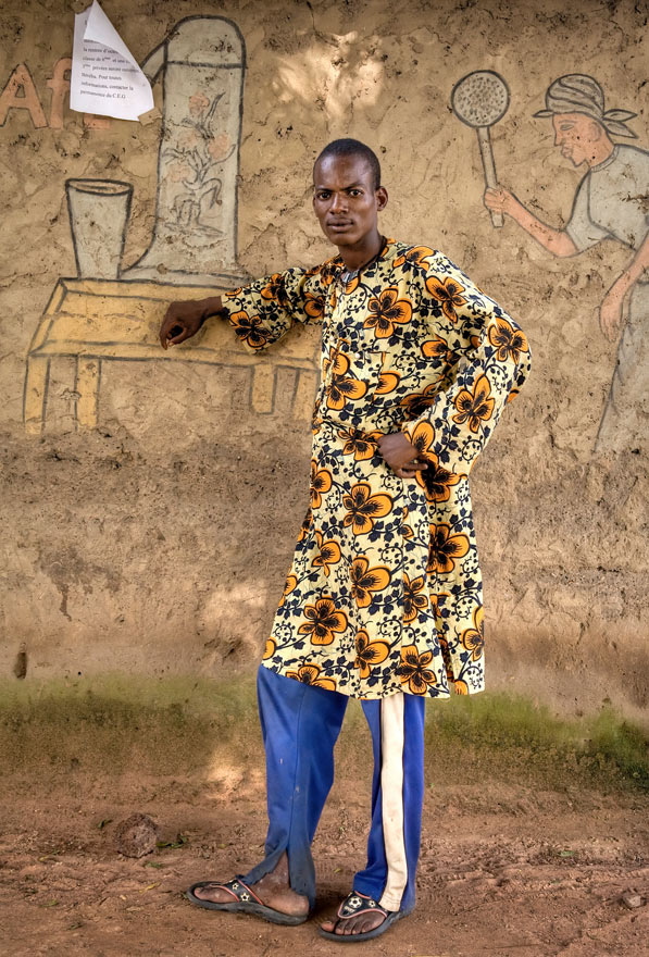 When I returned the following year I brought back with me a print for every person I photographed. The villagers were amazed that I came back and thrilled to receive their photographs.d