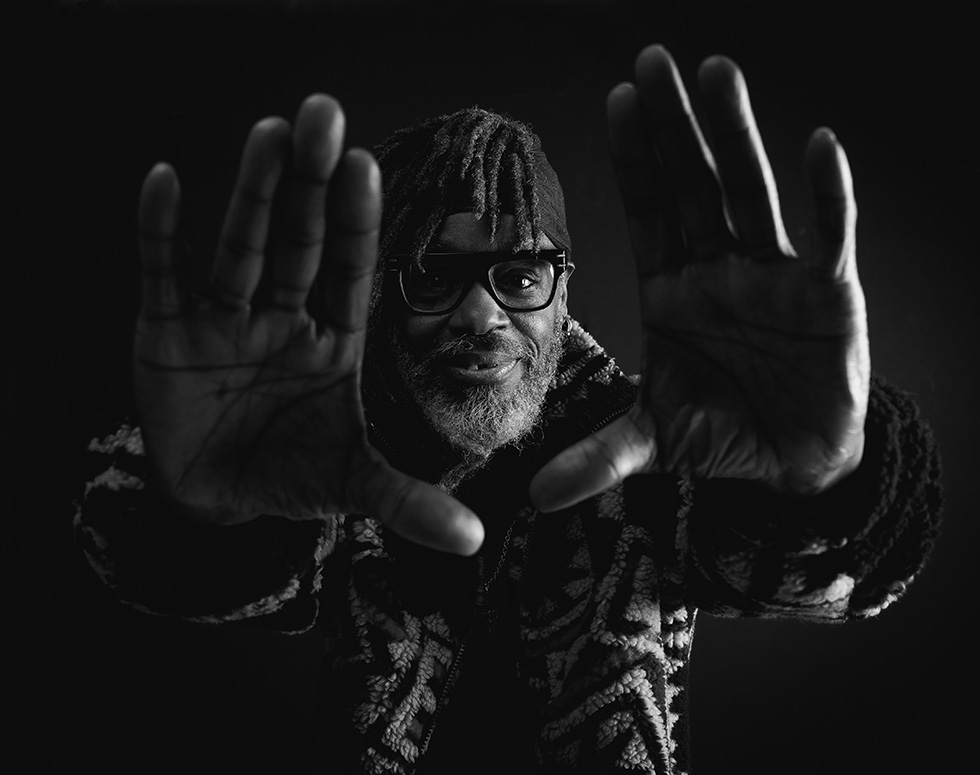 Alan Prater. Singer, songwriter and producer.